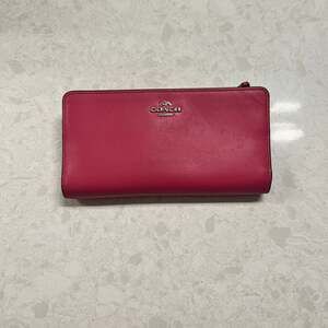 Coach Red Leather Envelope Slim Wallet Clutch with ID Window